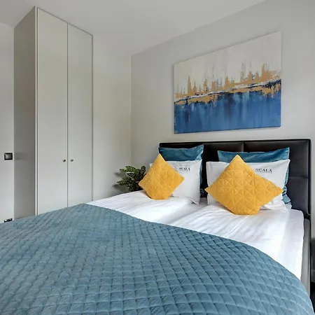 Scala 60c Center By Lion Apartment *